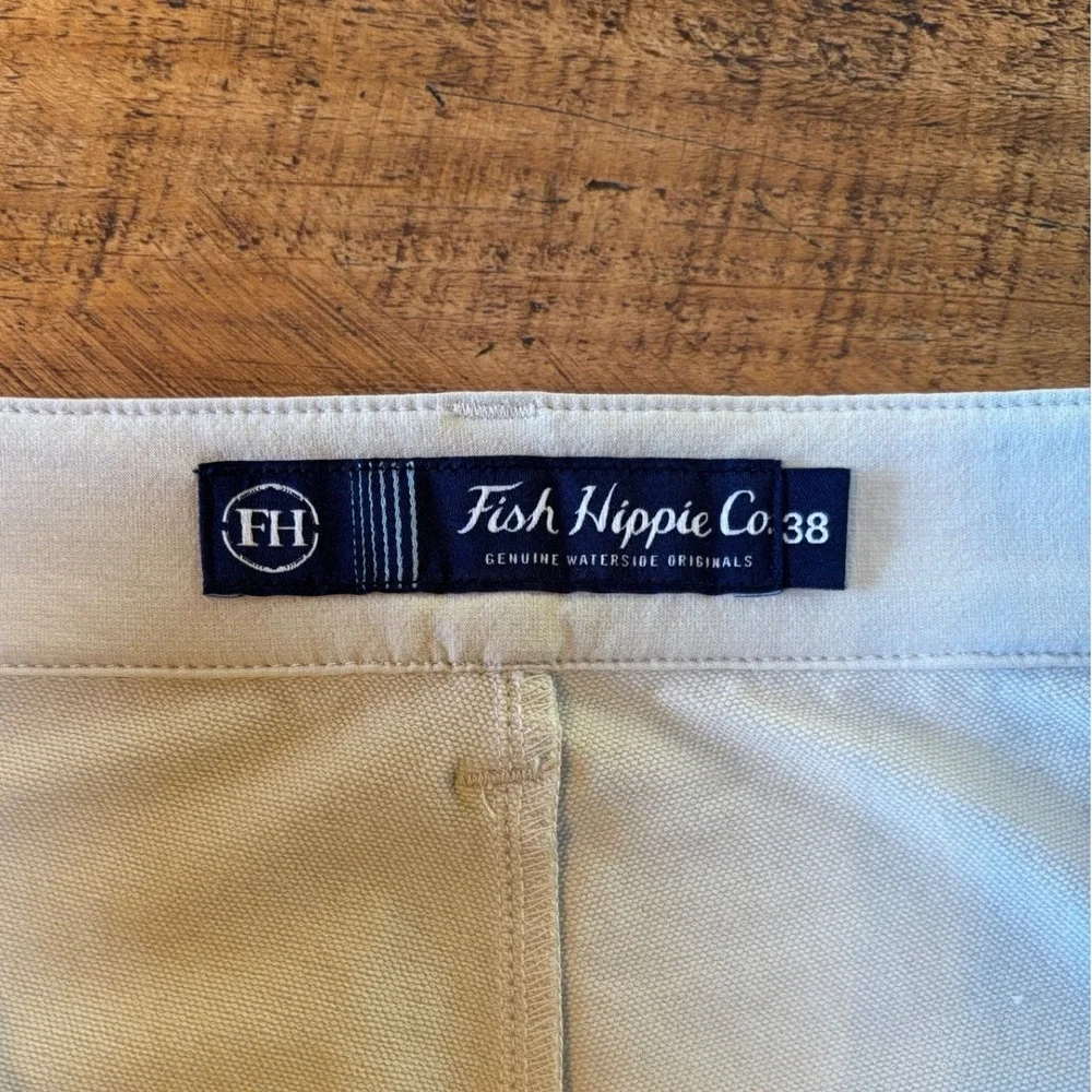 NWT Fish Hippie‎ Co Mens Khaki Performance Drift Short Fishing Golf Size 38